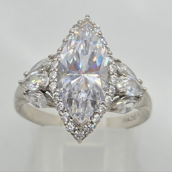 Dazzling Designer Michael Valitutti Absolute Ring